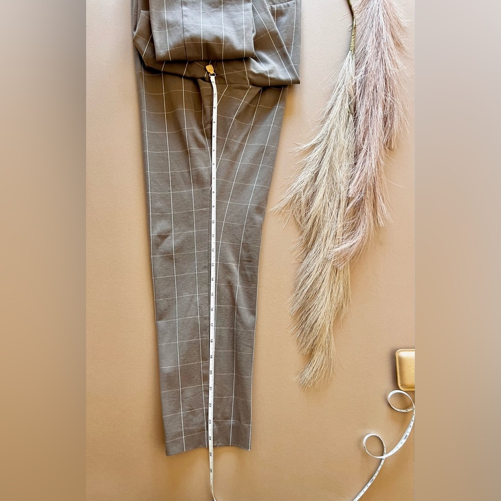 Taupe Grid Pattern Ankle Cropped Dress Pants - Picture 11 of 15